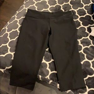 Nike crop leggings